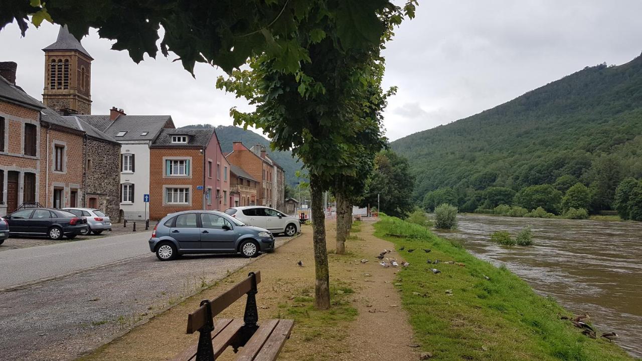 Le Balcon Sur La Meuse Vila Revin  Exterior foto